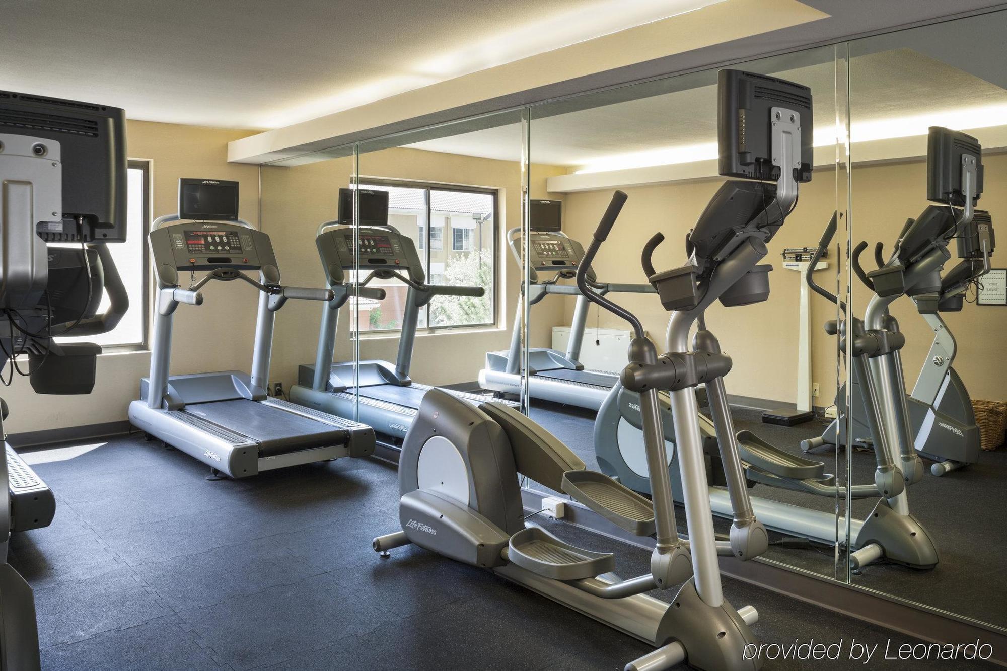 Holiday Inn Country Club Plaza Kansas City Extérieur photo